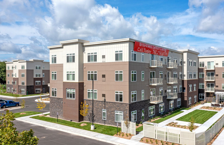 Broadwell Senior Living Exterior